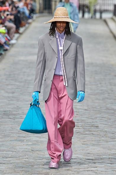 louis vuitton sfilata uomo 2020|louis vuitton fashion show.